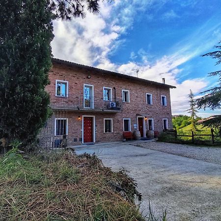 La Tomatica In Commedia Villa Mongardino Exterior photo