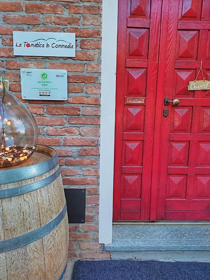 La Tomatica In Commedia Villa Mongardino Exterior photo